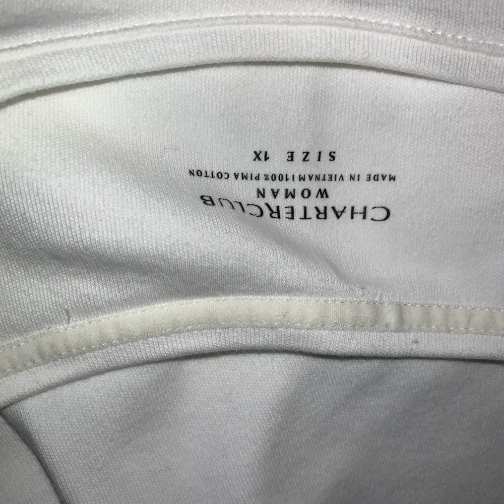 Women’s Top - Picture 2 of 2